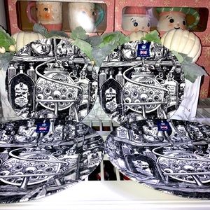 Royal Wessex dinner plates